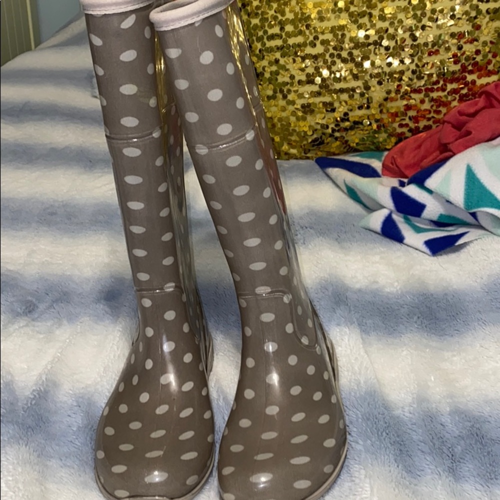 Polkadotted Rainboats